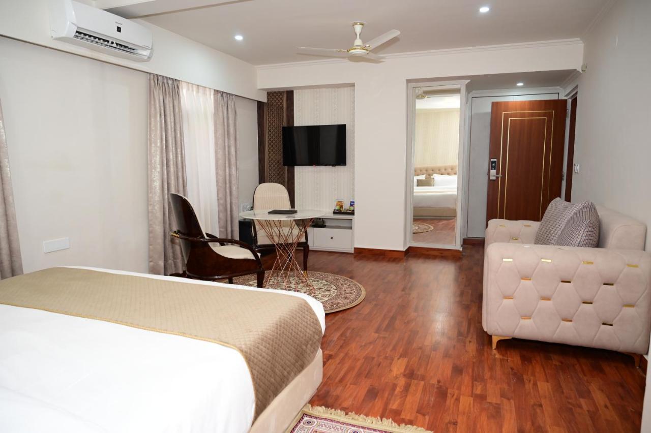 Hotel Amayra ชัยปุระ ภายนอก รูปภาพ